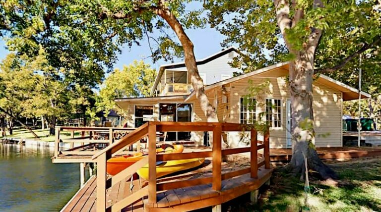 THE-SECRET-CABIN THE-SECRET-CABIN