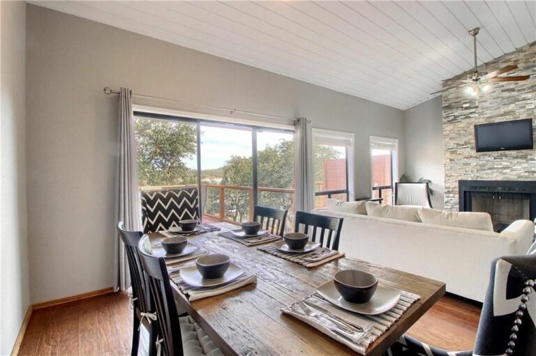 502 Harbor Drive 2 4 768x511