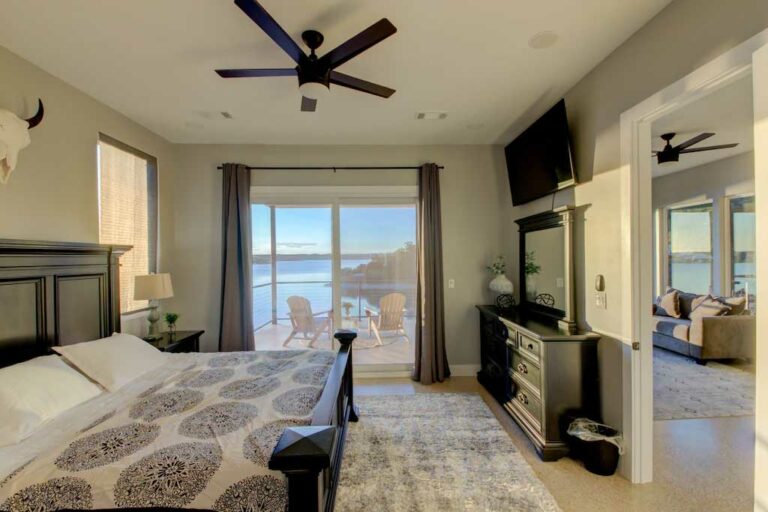 d648c644.f10 768x512