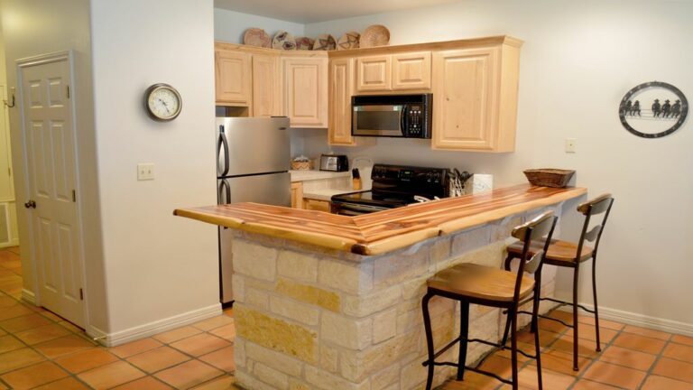 31115afb ef4d 42ae adbc ac467646ac60.f10 6 768x432