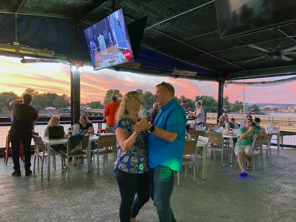 That Texas Couple Marty and Michelle Snell