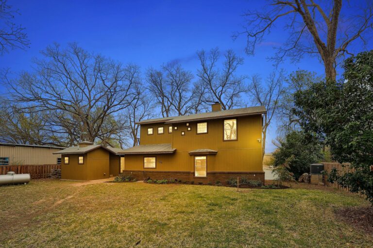 1100 Long Mountain Dr002 11226372 TW 768x511