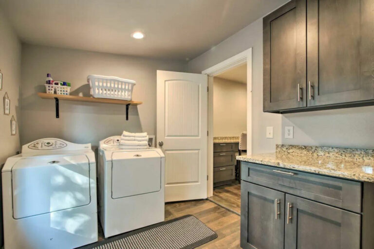 1e2fd4e7 2e7d 4739 9f0f 5a12e4c152b7 1 768x512