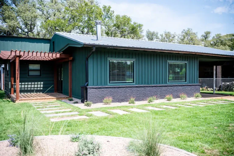 fefd7843 4ac7 435a b42c 7daaad68f3ea 768x511