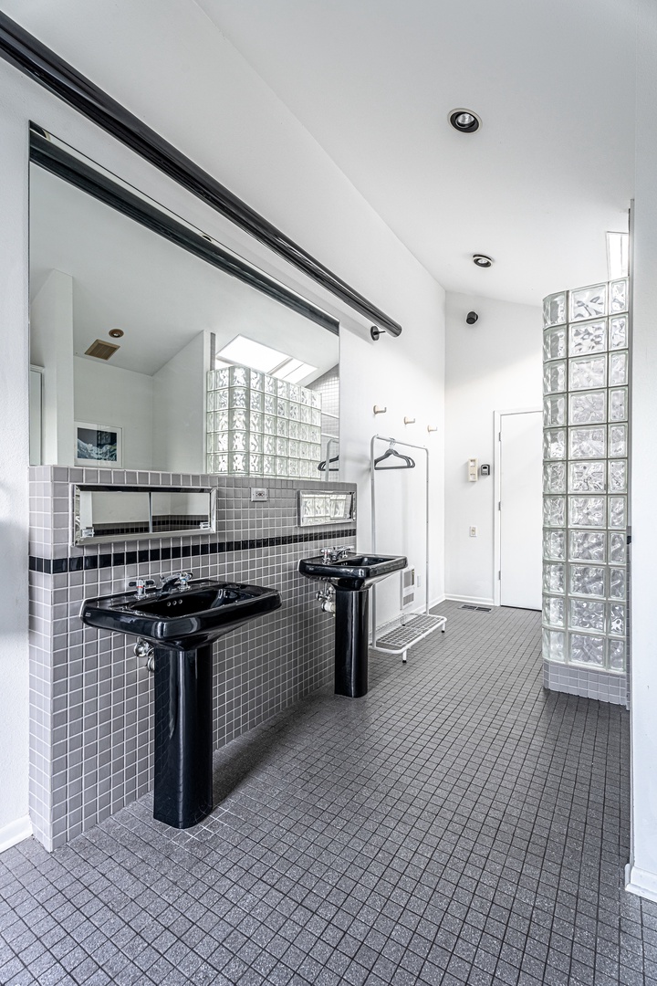 89ab42ee 77f9 439b 921a 68d14183ddf7