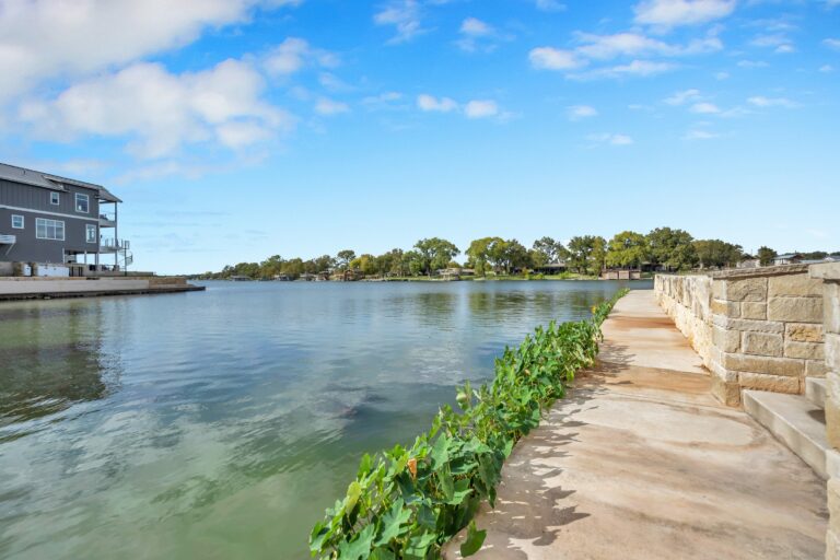 aztaosjy3abo73qwcy1x 768x512