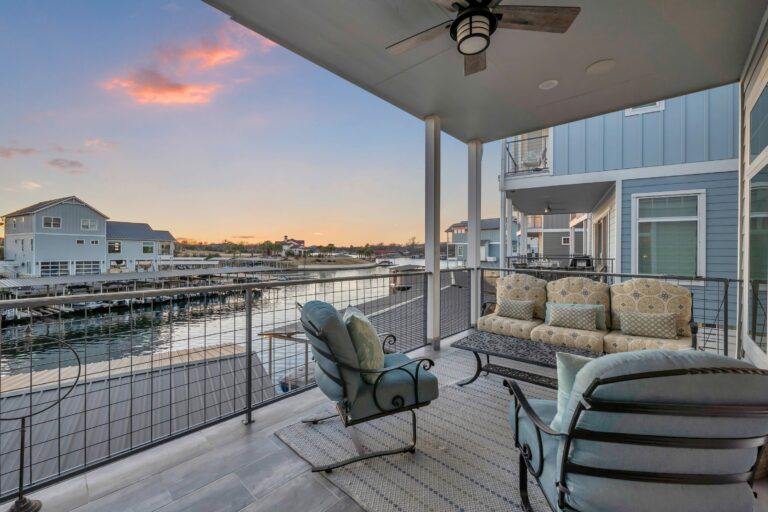 brinkqqdbbodxhi53pik 768x512