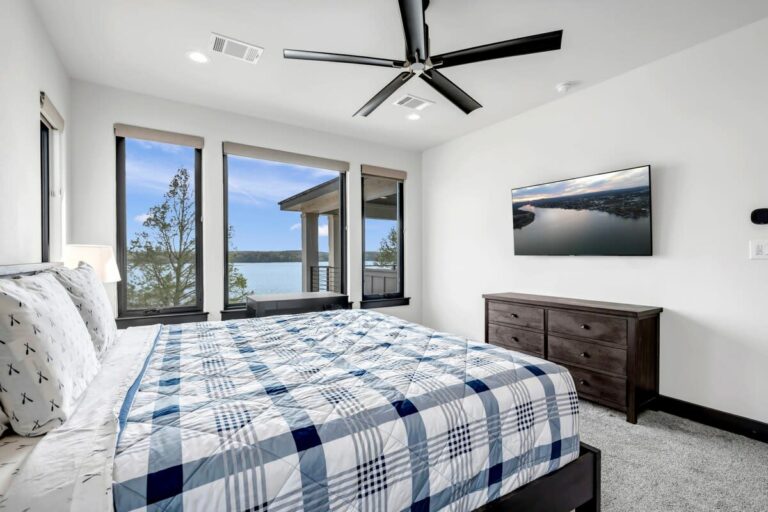 xptacmloeothamfzzssj 768x512