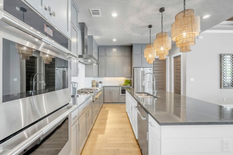 y7qr8eczagk1ups8vhn4 768x512