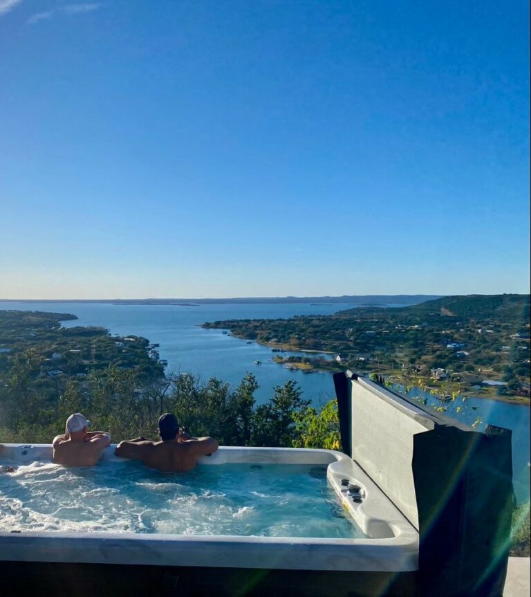 a7e145f4 1e02 44ab a8b3 98a814b1829d 768x863