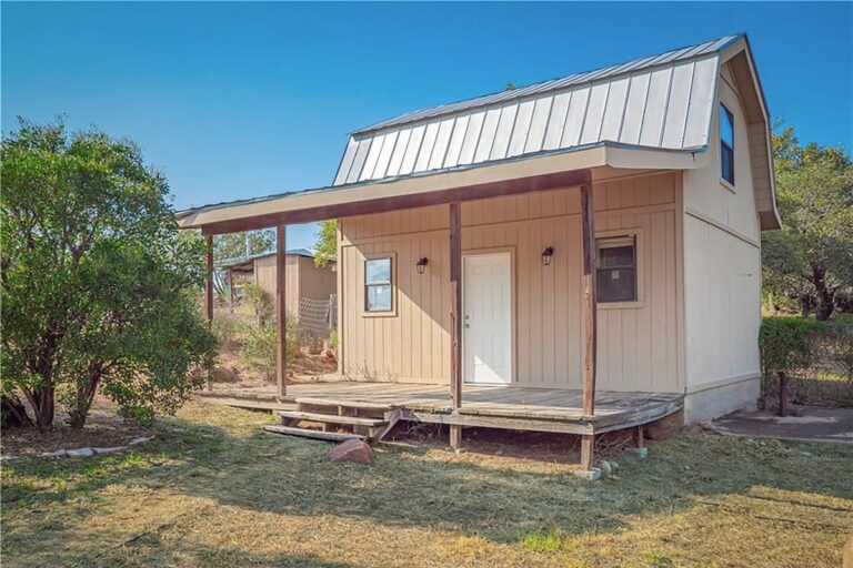 ca6c17b1 0937 4299 b7ff fc0559a229df 768x512