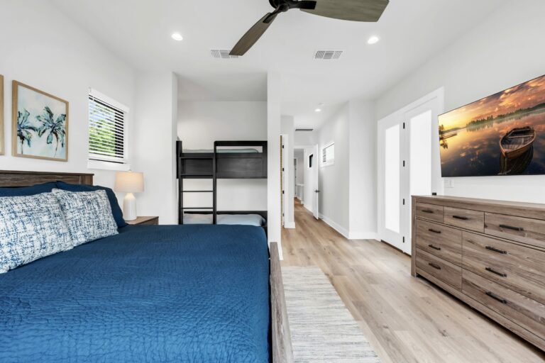 cyrockwxnw768pituh70 768x512