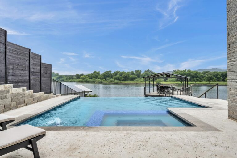 kv7v7vwlaa3ajbty7ayu 768x512