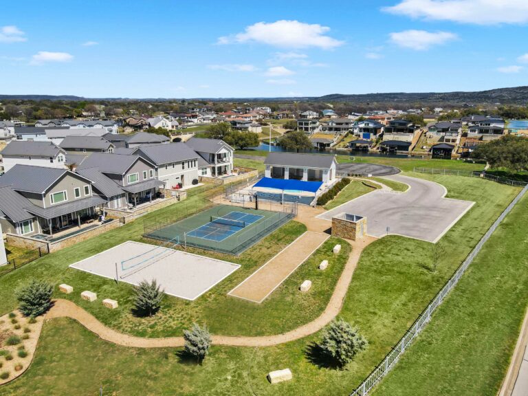 qhegsw8ozcjtfzqj1y2i 768x576