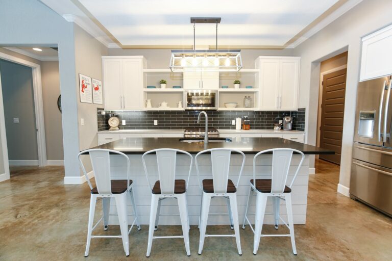 zB1649pyR8KwITtMBDTG 768x512