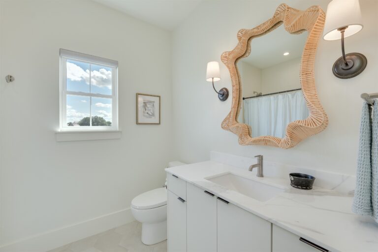 79e1a33e765c475d90d95e2459abca4b LargeOriginal 768x512