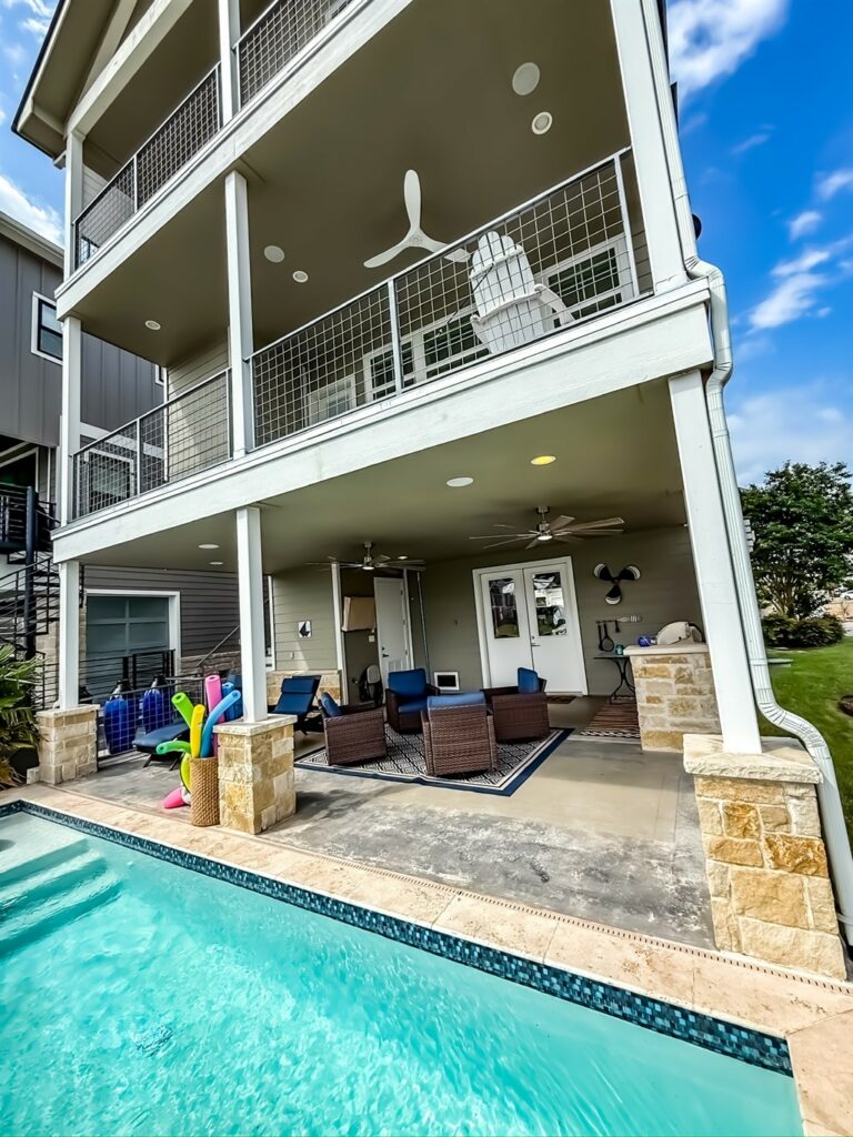 974cd886 8027 4078 a110 33625cddf58a 768x1024