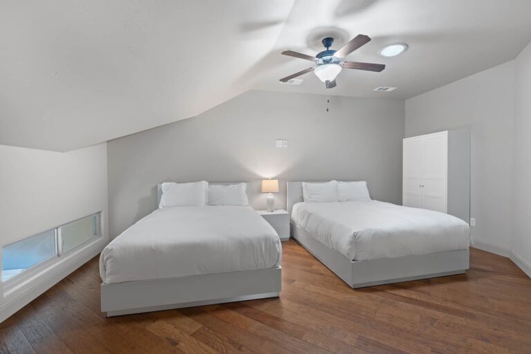 ad13188f 1756 49d2 8bc0 0dffb556a249 768x512