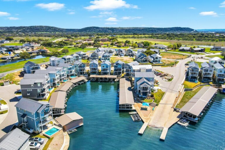 be2a5953 acce 4ee2 b204 bbe43a3c7715 768x512