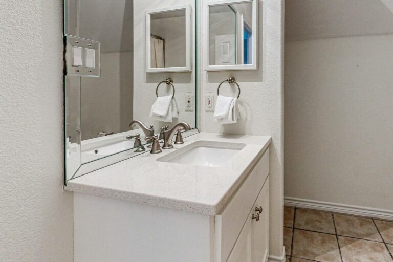 cfce54b7 0f06 40a0 9b2c ebd8dadb1c8d 768x512