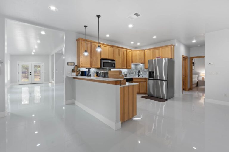 e9b96b0d 34b3 46bd a4bd 54c0b1f096ad 768x512