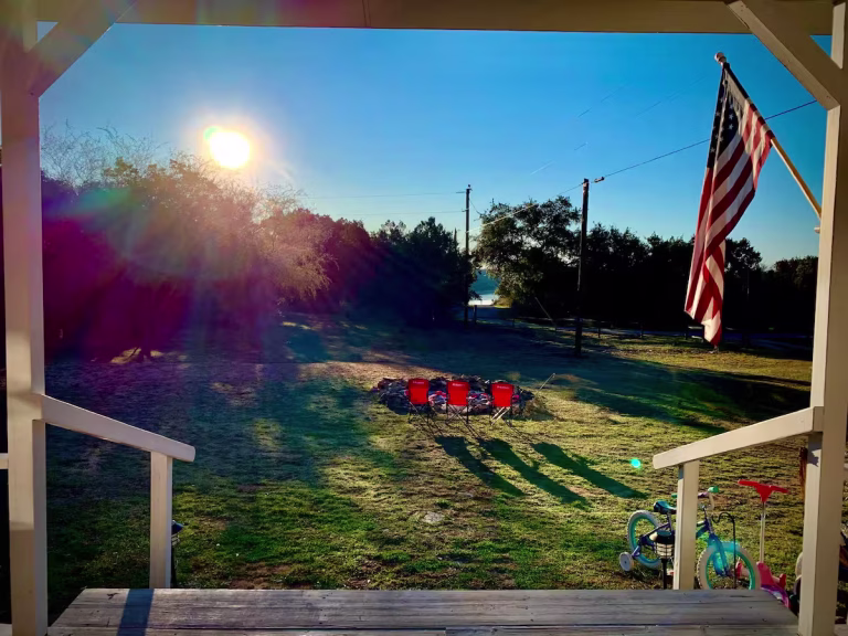 Ranchalet yard 768x576