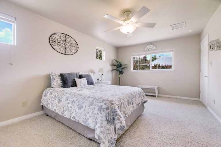 BellaCasaBed4 768x512