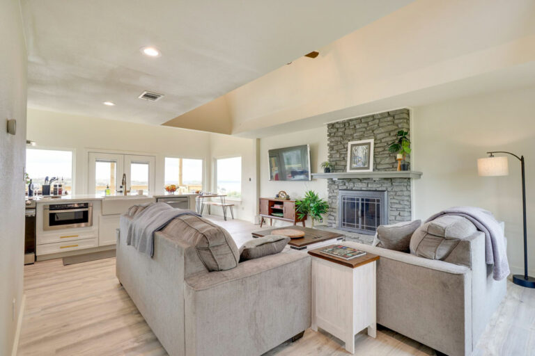 a0F4P00000QEburUAD 768x512