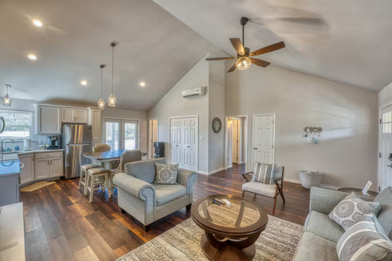 Cozy Yellow Door 3 768x512