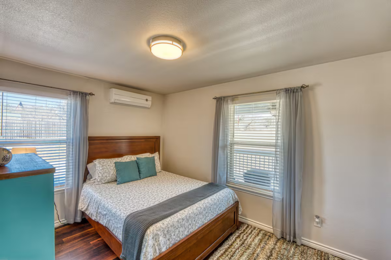 Cozy Yellow Door 5 768x512